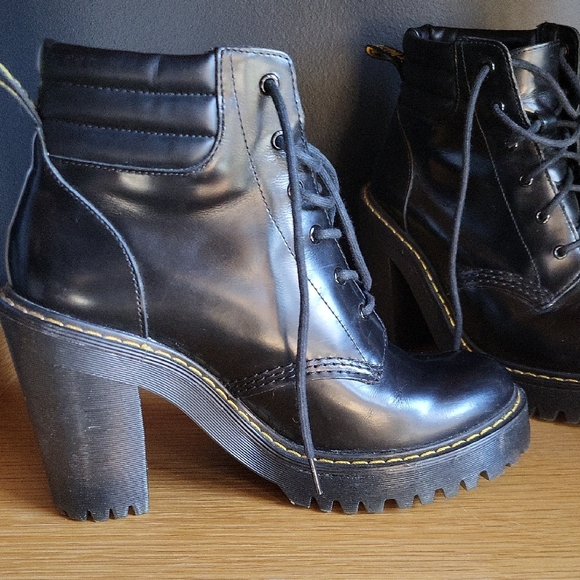 Dr. Martens Black Lace Up Boots. Persephone - Picture 5 of 12